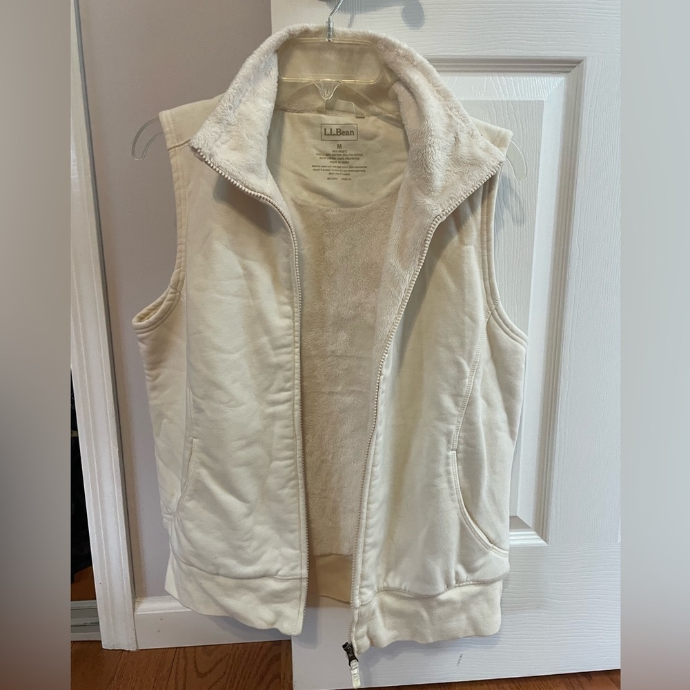 LL Bean fleece lined vest women’s size M